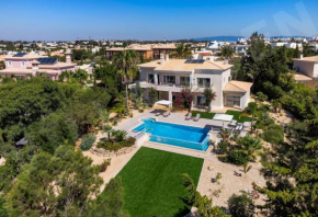 Villa Eden